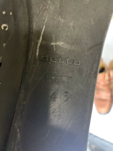 Vintage Black Detto Special Bicycle Racing Shoes Size 45 Breathable Lace Cycling - Fresh Stock Dated December 2025