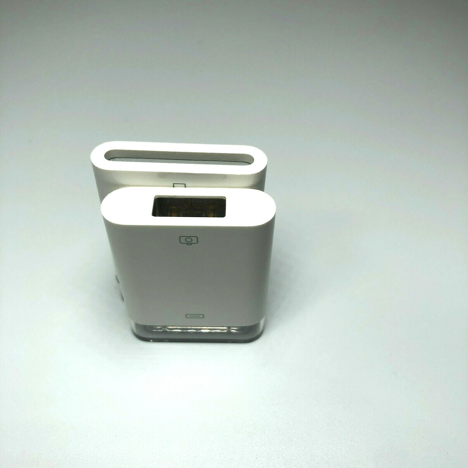 Genuine Apple iPad 30 Pin Camera Connection Kit Model A1358 A1362 iPad 1 2 - Fresh Stock Dated February 2026