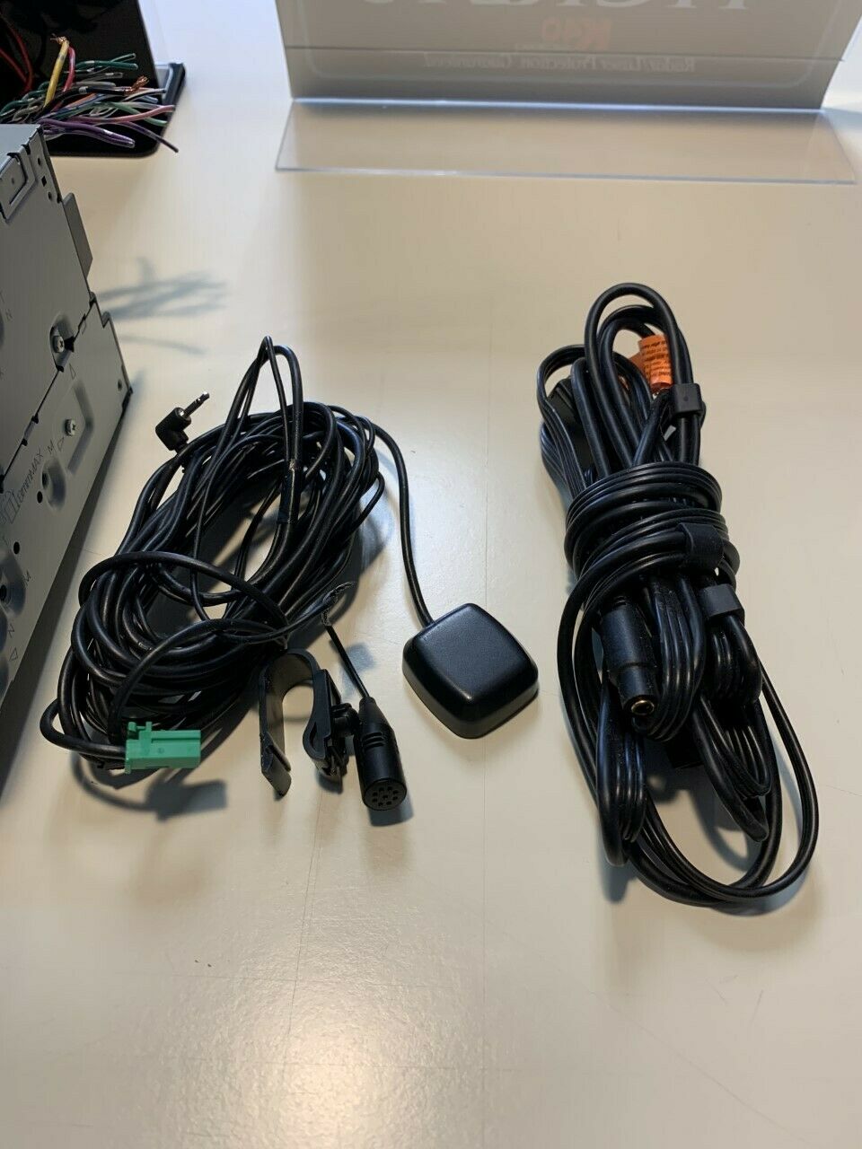 PIONEER X920BT Radio/ Nav System GREAT CONDITION - Fresh Stock Dated December 2025