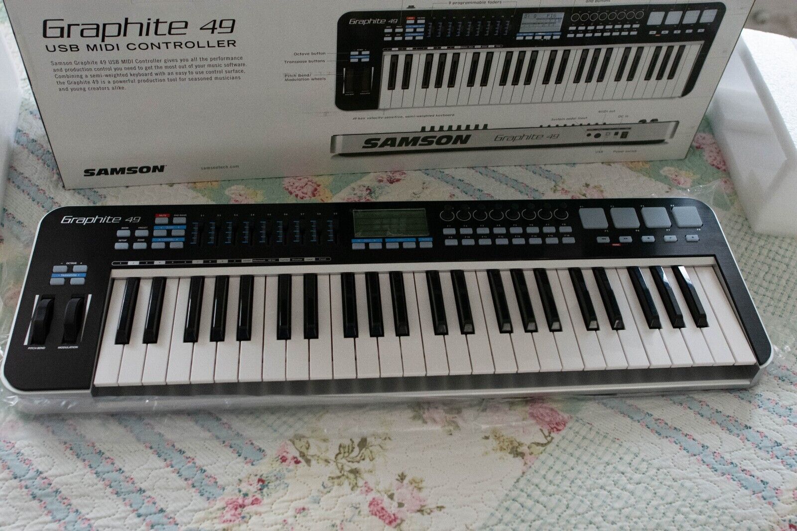 Samson Graphite 49 49-key Keyboard Controller - Fresh Stock Dated December 2025