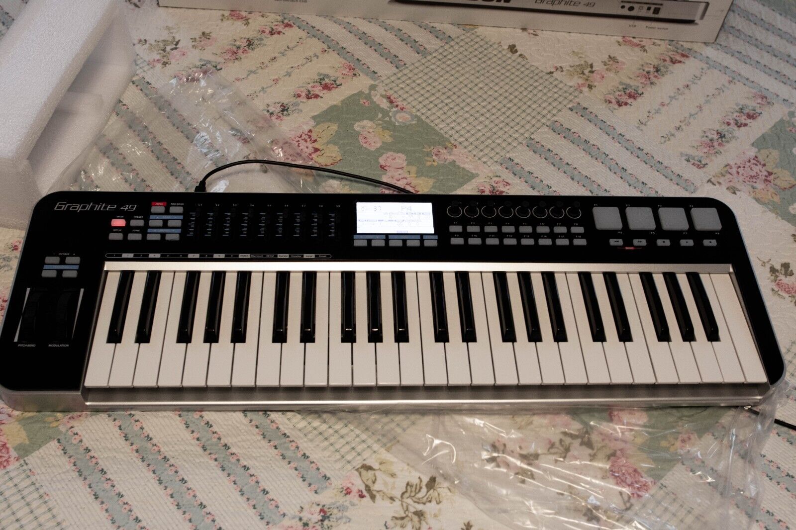 Samson Graphite 49 49-key Keyboard Controller - Fresh Stock Dated December 2025