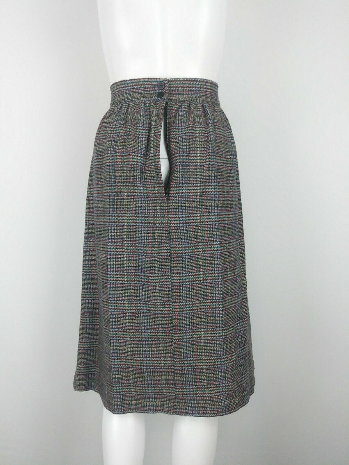 TR Bentley vintage skirt medium wool blend plaid knee length pleated MADE IN USA - Fresh Stock Dated March 2026