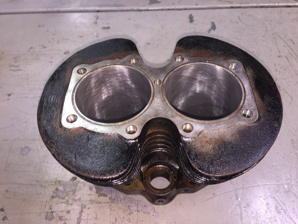 TRIUMPH 650 T120 TR6 9-STUD CYLINDER BARREL 1963-72 BONNEVILLE - Fresh Stock Dated February 2026