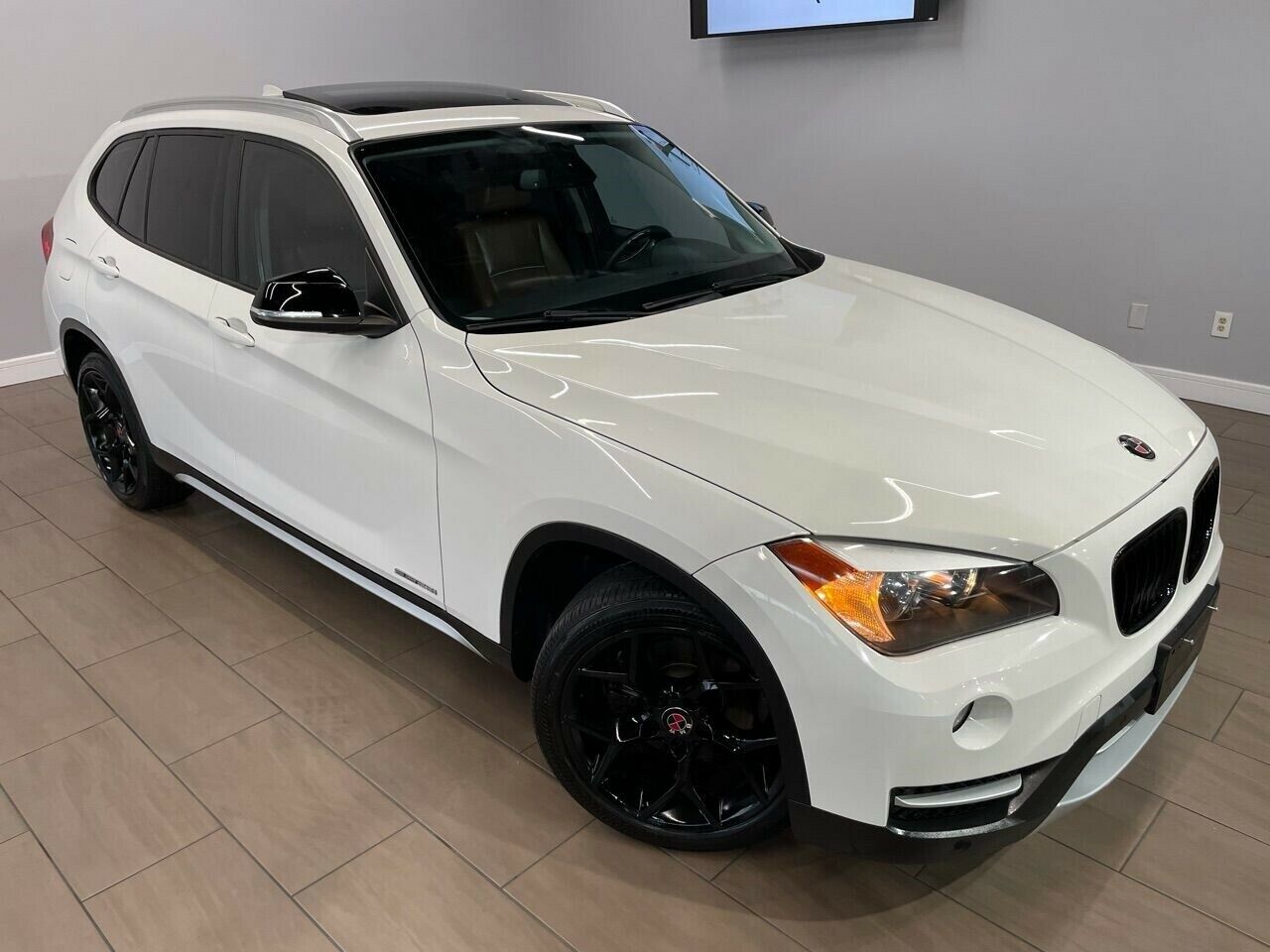 2014 BMW X1 sDrive28i - Fresh Stock Dated December 2025