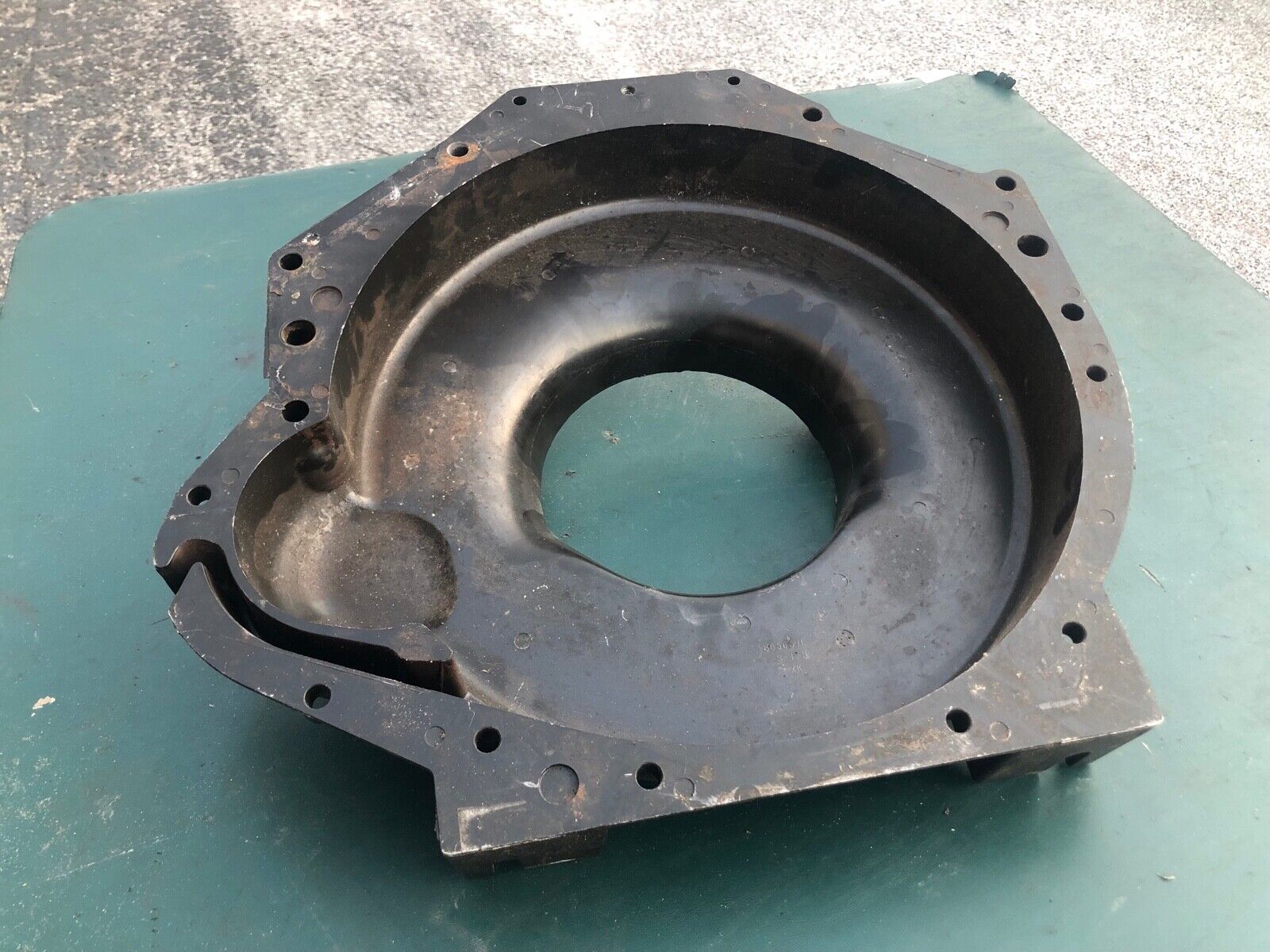 Mercruiser Bell Housing V8 GM Bravo sterndrives 865657 - Fresh Stock Dated February 2026