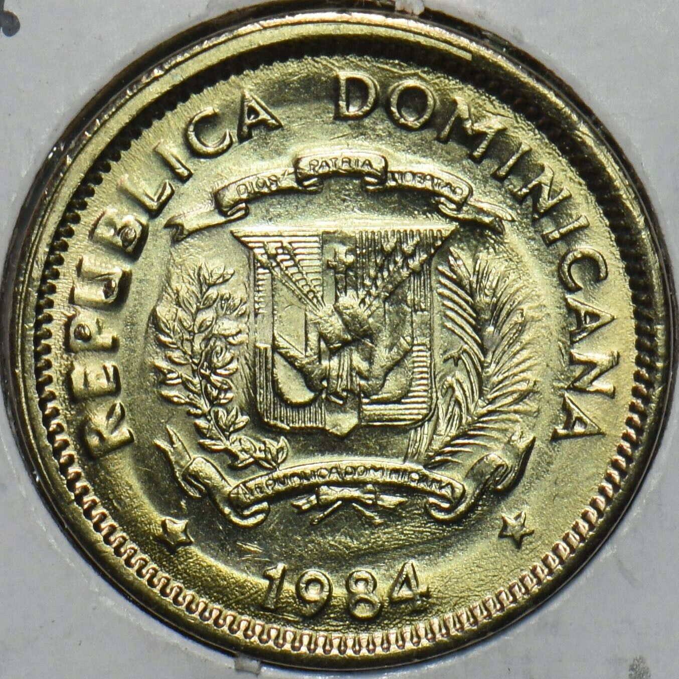 Dominican Republic 1984 5 Centavos BU 903711 combine shipping - Fresh Stock Dated February 2026