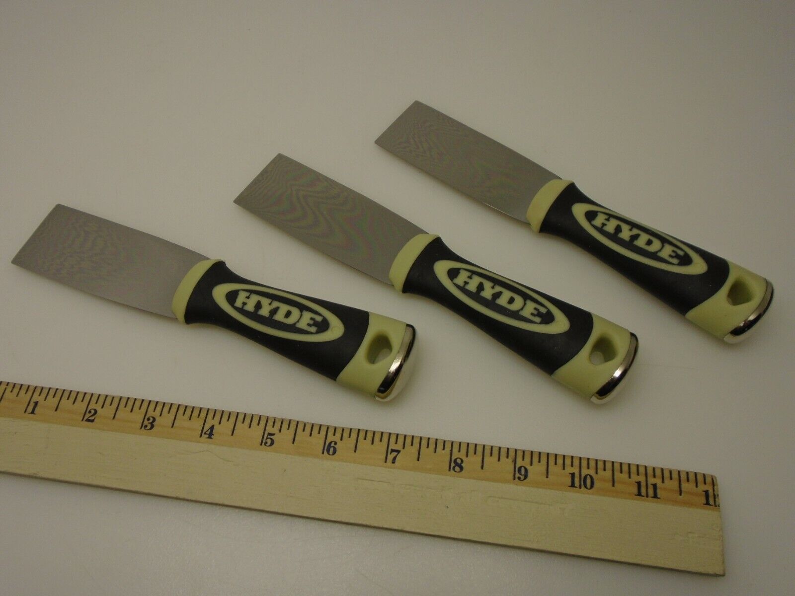 Hyde USA Pro Project Lot (3) 1.5 inch Putty Knives Flex High Carbon Steel Blades - Fresh Stock Dated February 2026