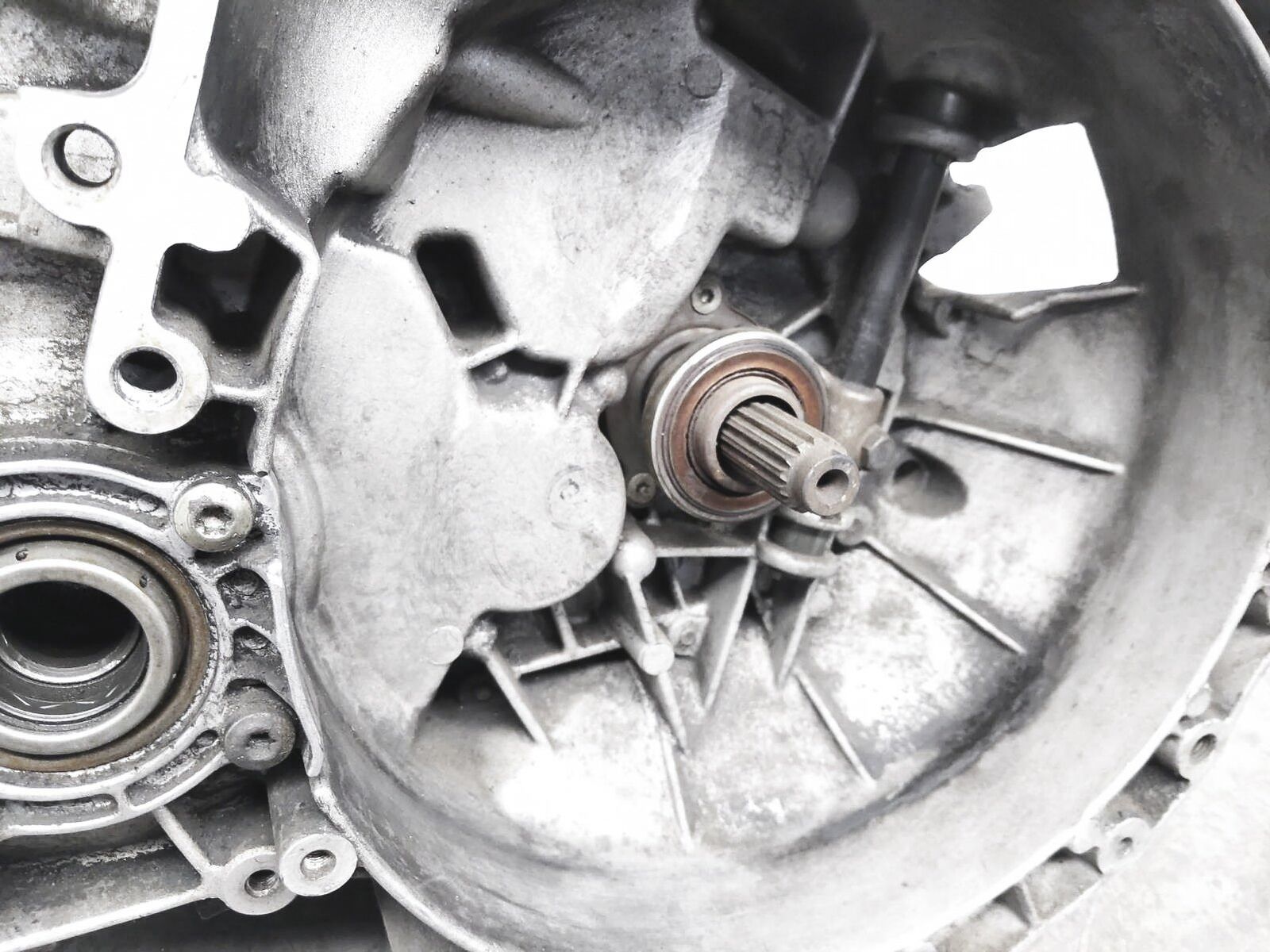 1994-1995 Saab 900 2.5L V6 Manual Transmission Gearbox Tranny - Uknown Miles - Fresh Stock Dated February 2026