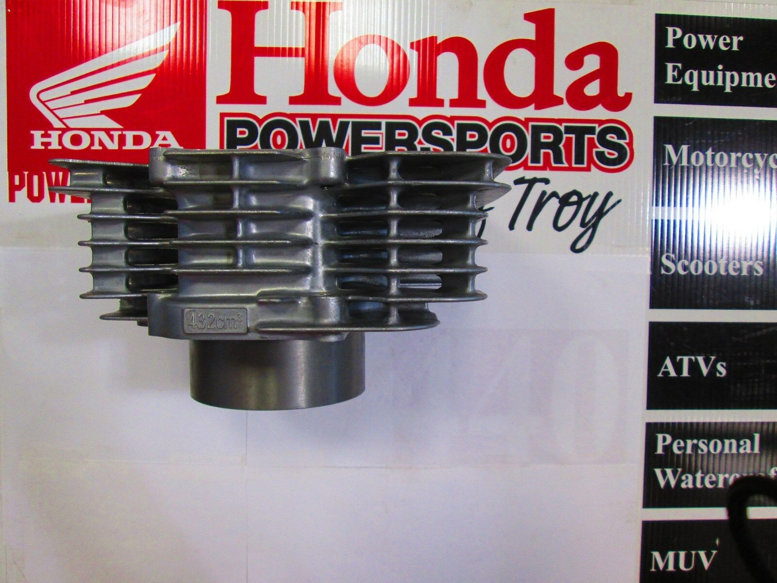 GENUINE HONDA OEM CYLINDER 1998-2004 TRX450 FOREMAN #12100-HN0-A00 - Fresh Stock Dated February 2026