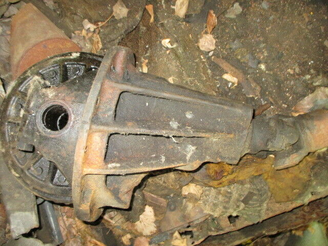1941-1955 Cadillac rear carrier assembly with gears - Fresh Stock Dated February 2026