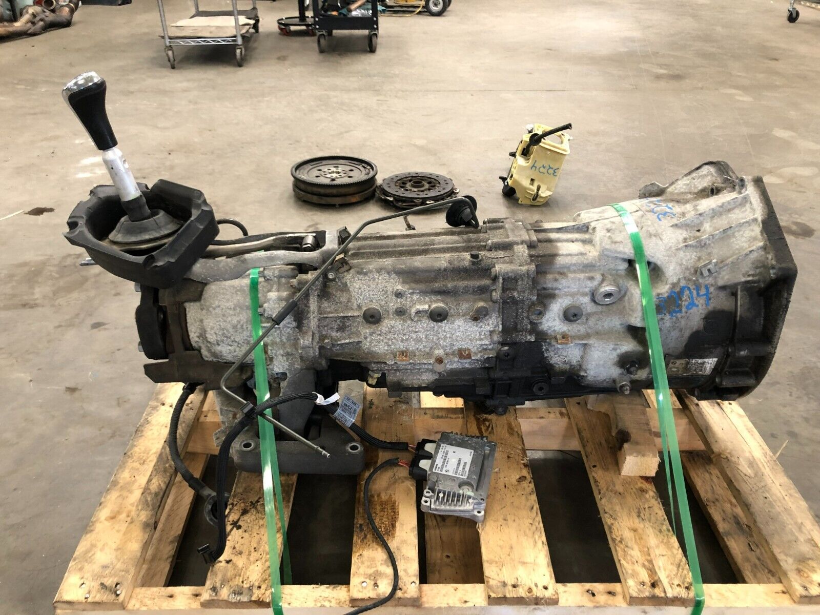 2008 BMW E60 535XI 3.0L MANUAL TRANSMISSION AWD 194K MILES, OEM LOT3224 - Fresh Stock Dated February 2026