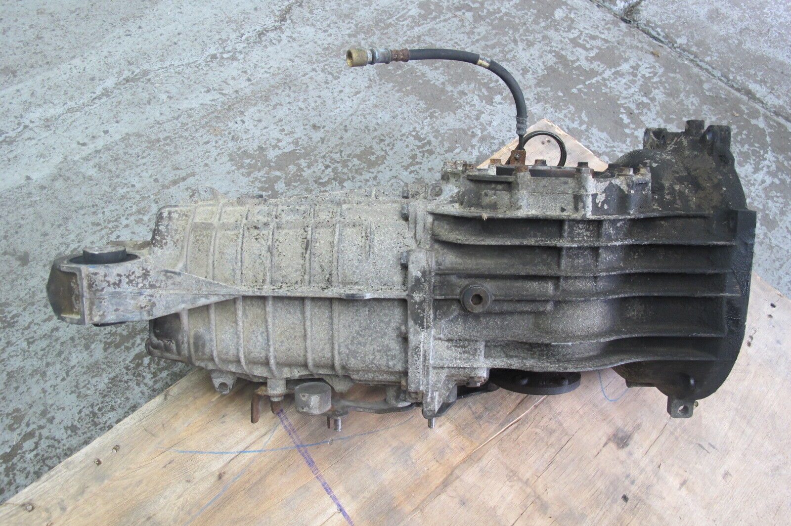 99-01 PORSCHE 911 996 RWD 6 SPEED MANUAL TRANSMISSION G96/00 FLYWHEEL CLUTCH SET - Fresh Stock Dated February 2026