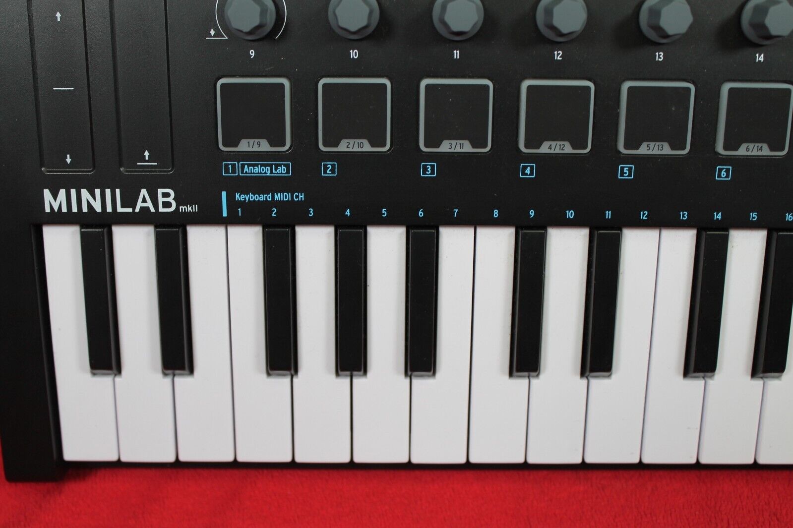 ARTURIA MINILAB MKII MINI HYBRID KEYBOARD CONTROLLER & USB - Fresh Stock Dated February 2026