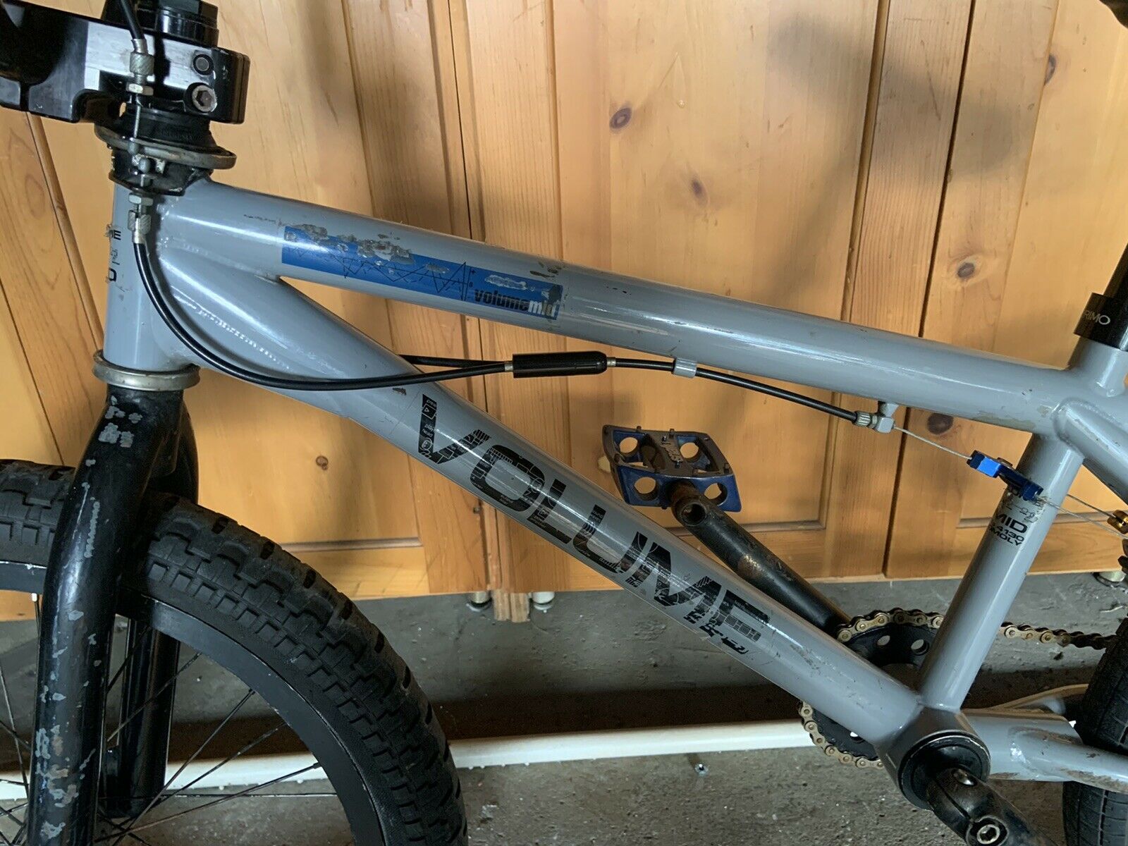 2000s Volume Mid Bmx ,20 Inch, Needs Some Work , See Pictures, High End Bicycle - Fresh Stock Dated February 2026