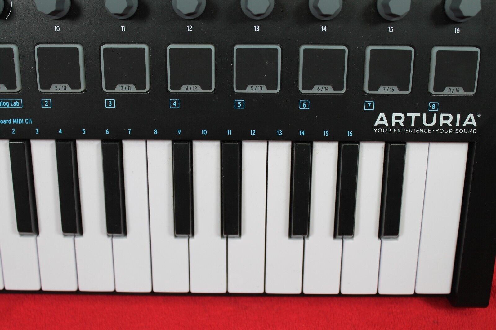 ARTURIA MINILAB MKII MINI HYBRID KEYBOARD CONTROLLER & USB - Fresh Stock Dated February 2026