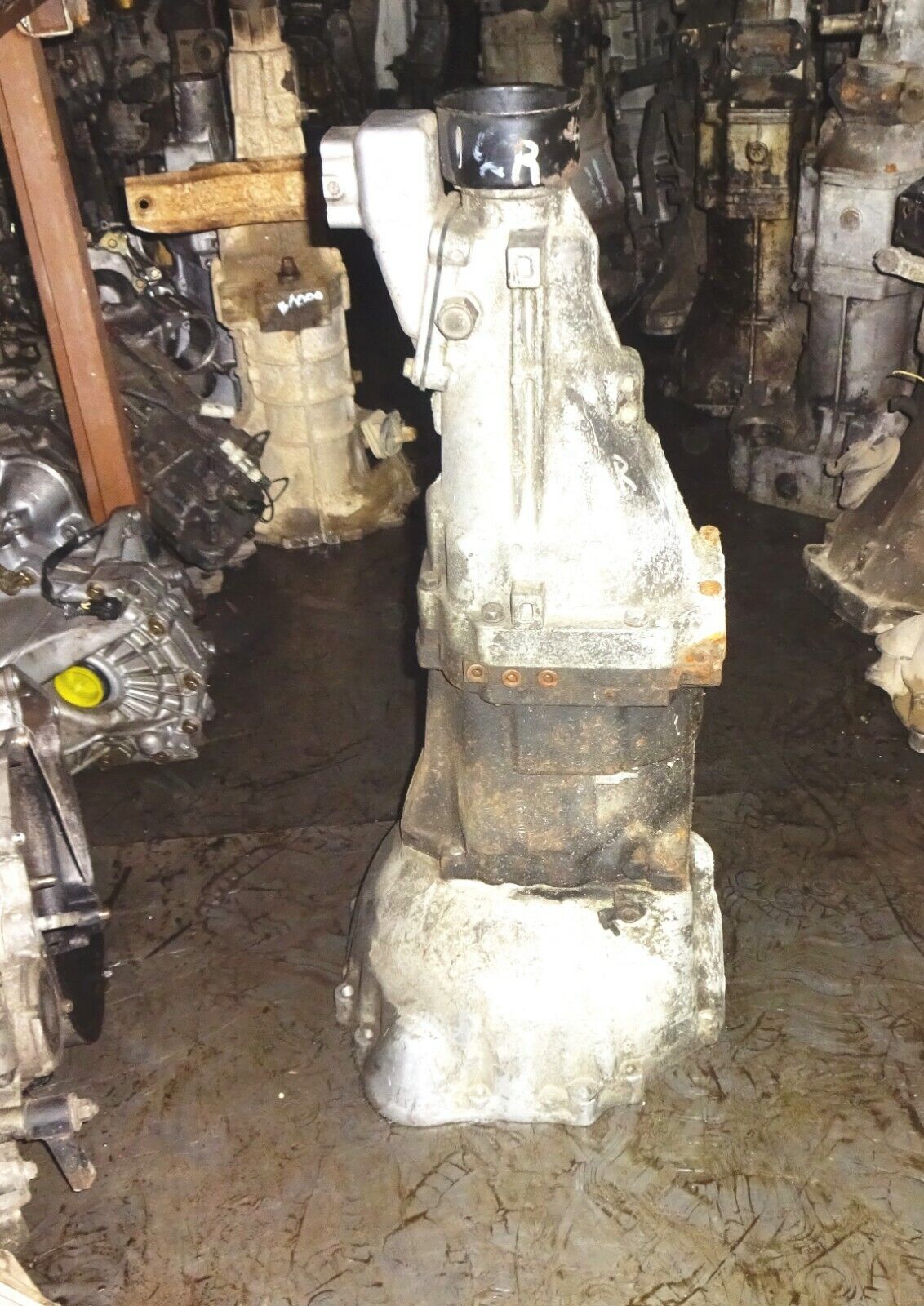 GEARBOX TRANSMISSION 4 SP TOYOTA CARINA OR  CORONA 12R 1,6cc USED - Fresh Stock Dated February 2026