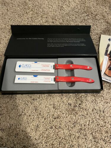 Cutco 1768 Spatula Spreader and 1766 Santoku Knife Red Handle Promo Set - Fresh Stock Dated December 2025