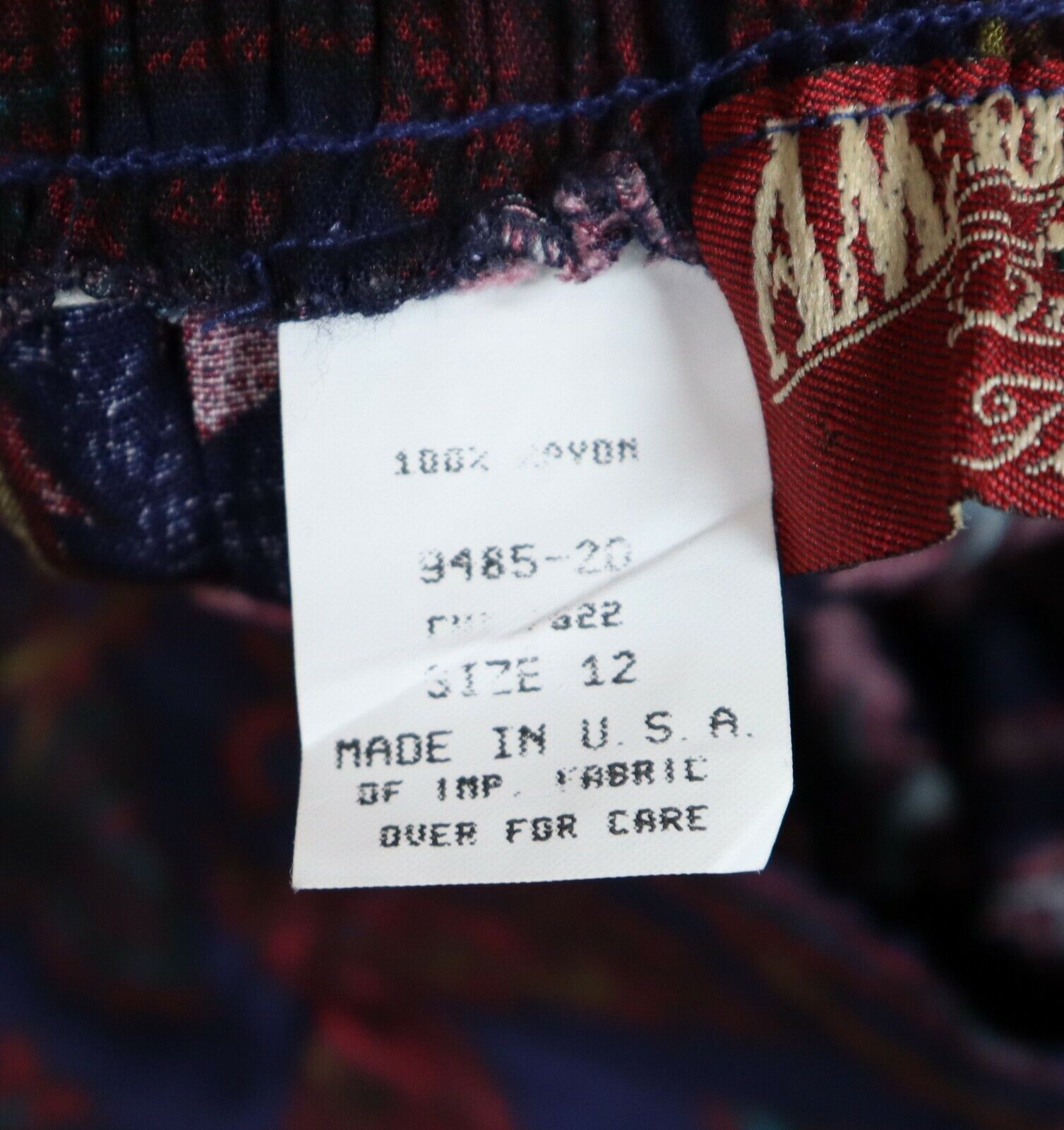 VINTAGE BLUE & RED PLEATED MAXI SKIRT - AMERICAN EAGLE OUTFITTERS - SIZE 12 - Fresh Stock Dated March 2026