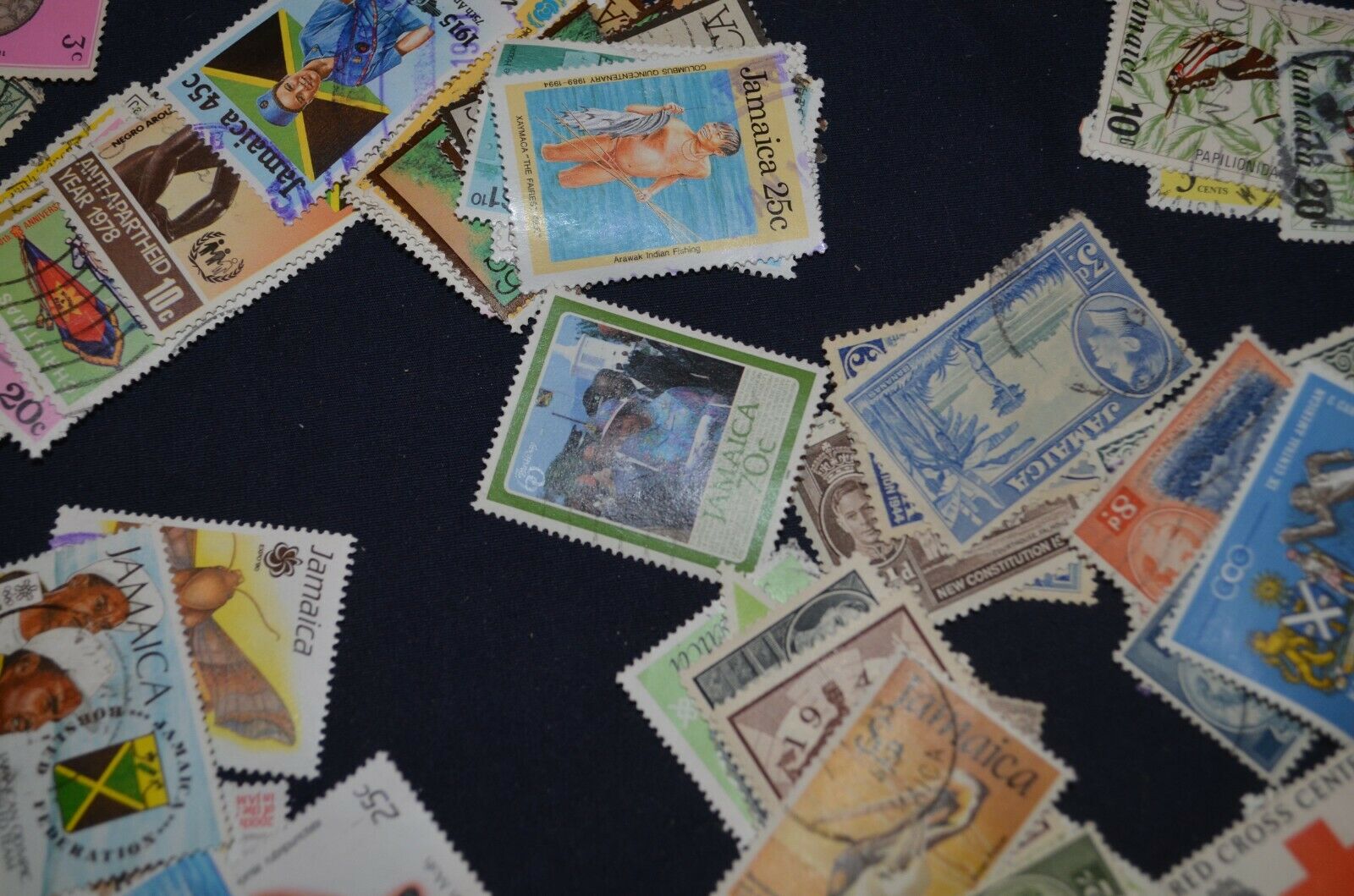 Jamaica, 500 all different, mixed condition (53) - Fresh Stock Dated February 2026