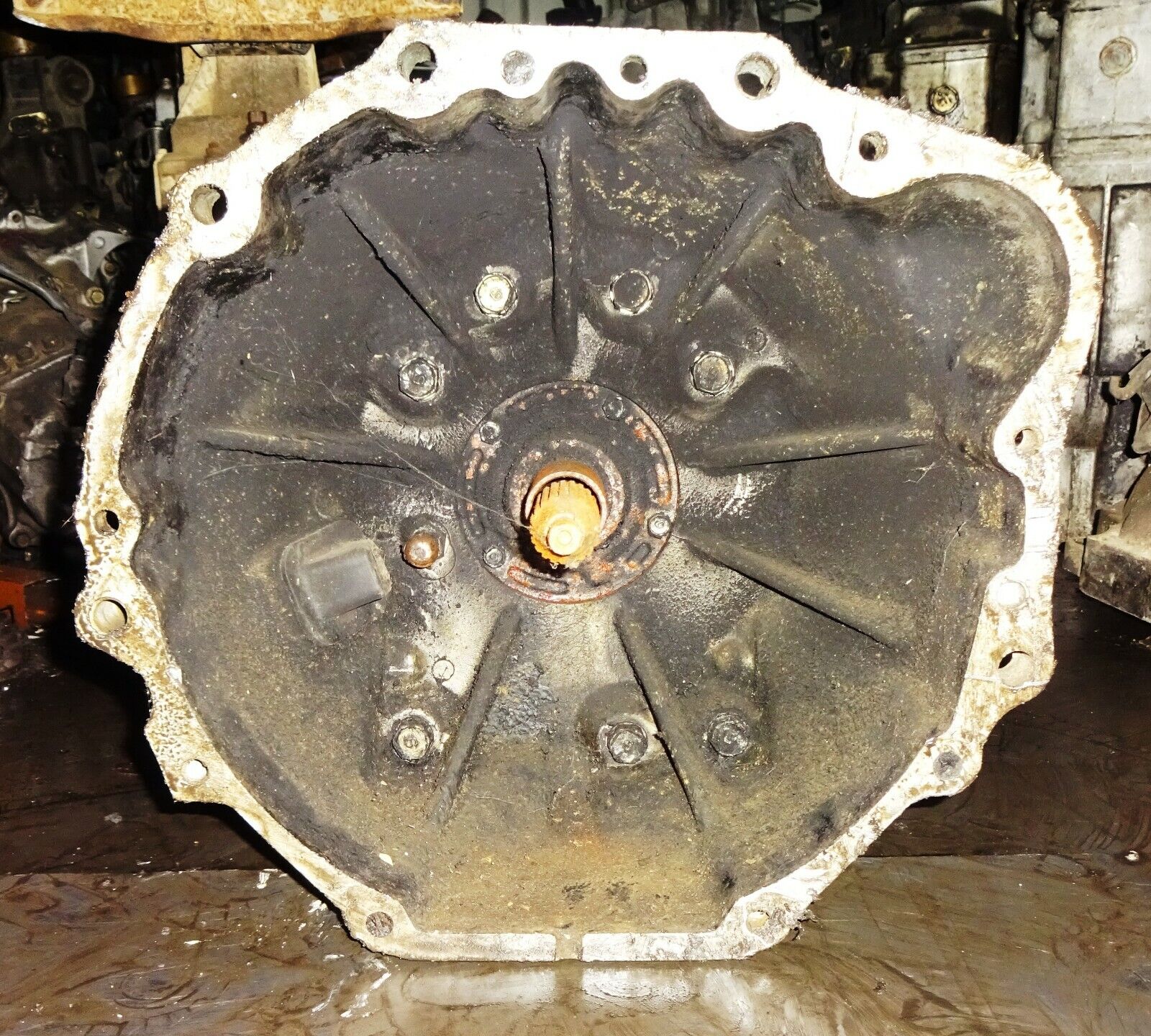 GEARBOX TRANSMISSION 4 SP TOYOTA CARINA OR  CORONA 12R 1,6cc USED - Fresh Stock Dated February 2026