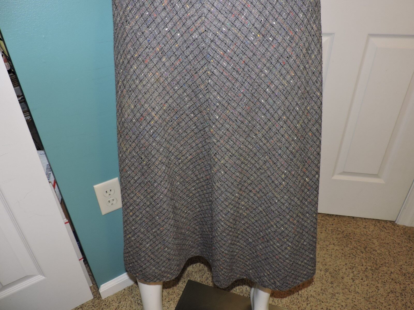 Vintage 1970s Women's Rafferty Gray Multi Color Size 7 Skirt USA Flare - Fresh Stock Dated March 2026