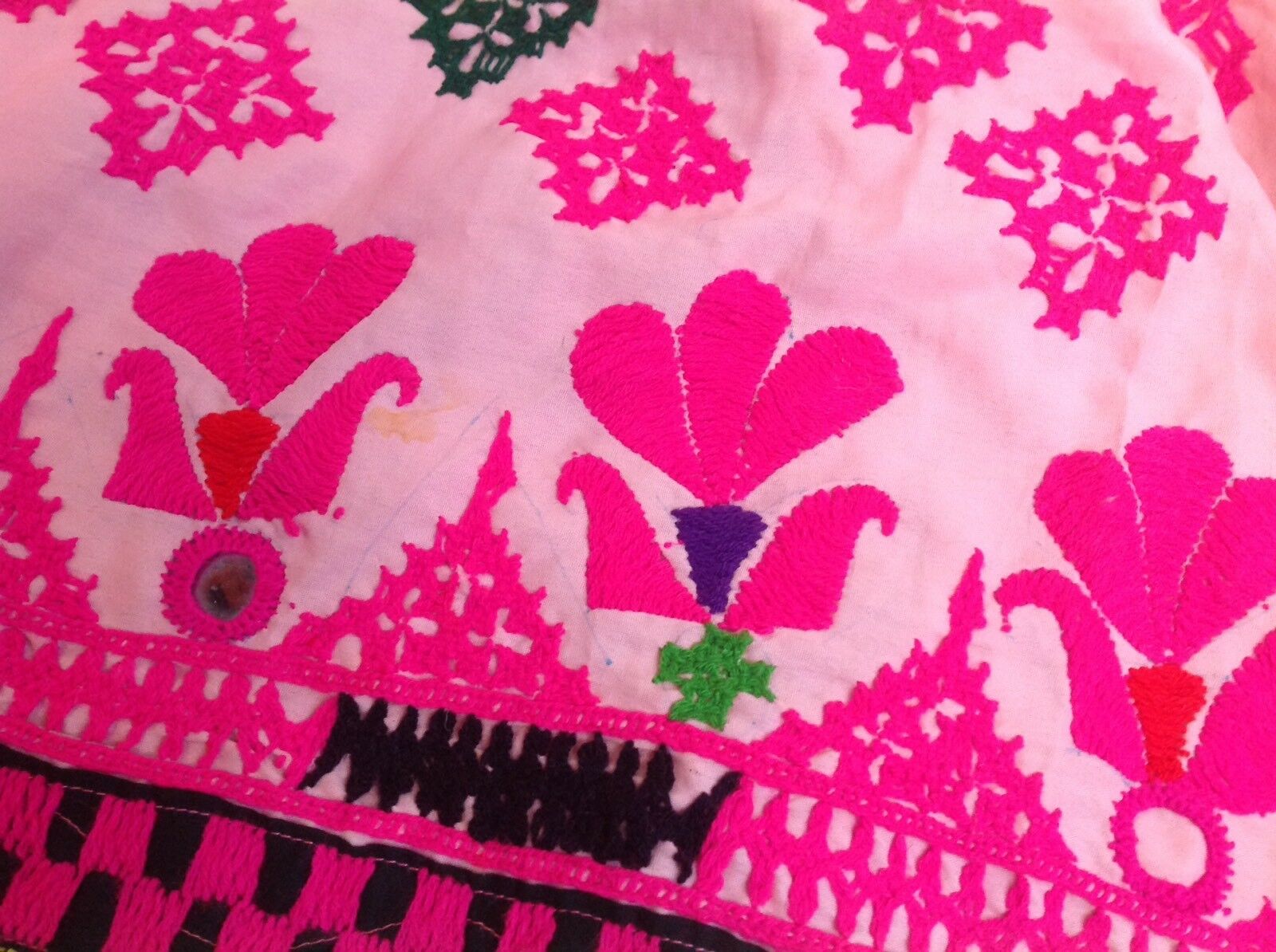 VINTAGE HANDMADE FRIDA KAHLO STYLE PINK EMBROIDERED LONG MAXI SKIRT BOHO INDIA - Fresh Stock Dated December 2025