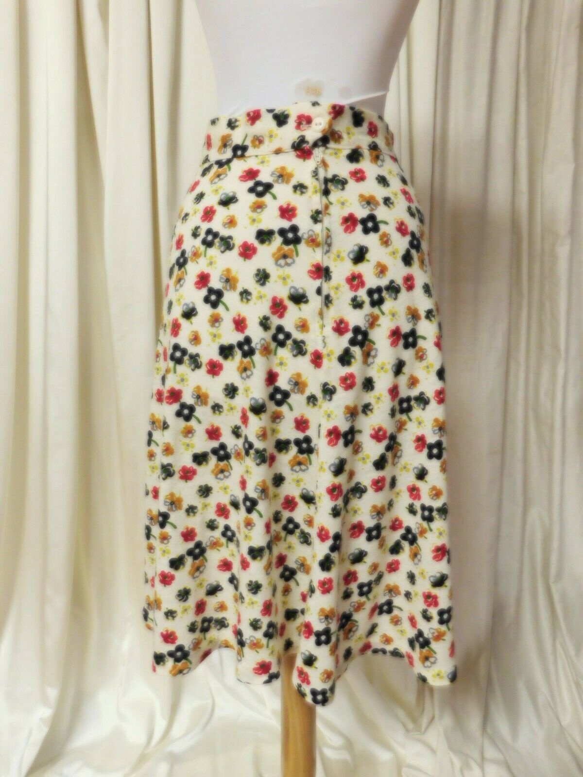 VTG 70's YOU BABES Floral Mini Skirt 28