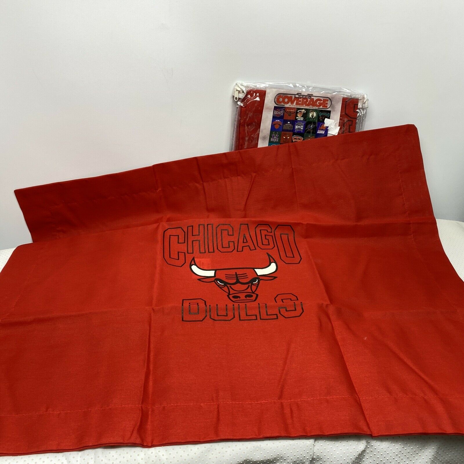 NBA Chicago Bulls Sports Coverage Standard Pillow Sham X2 NEW - Fresh Stock Dated December 2025