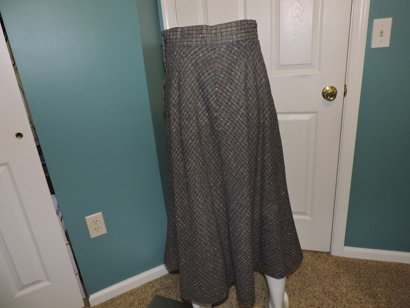 Vintage 1970s Women's Rafferty Gray Multi Color Size 7 Skirt USA Flare - Fresh Stock Dated March 2026