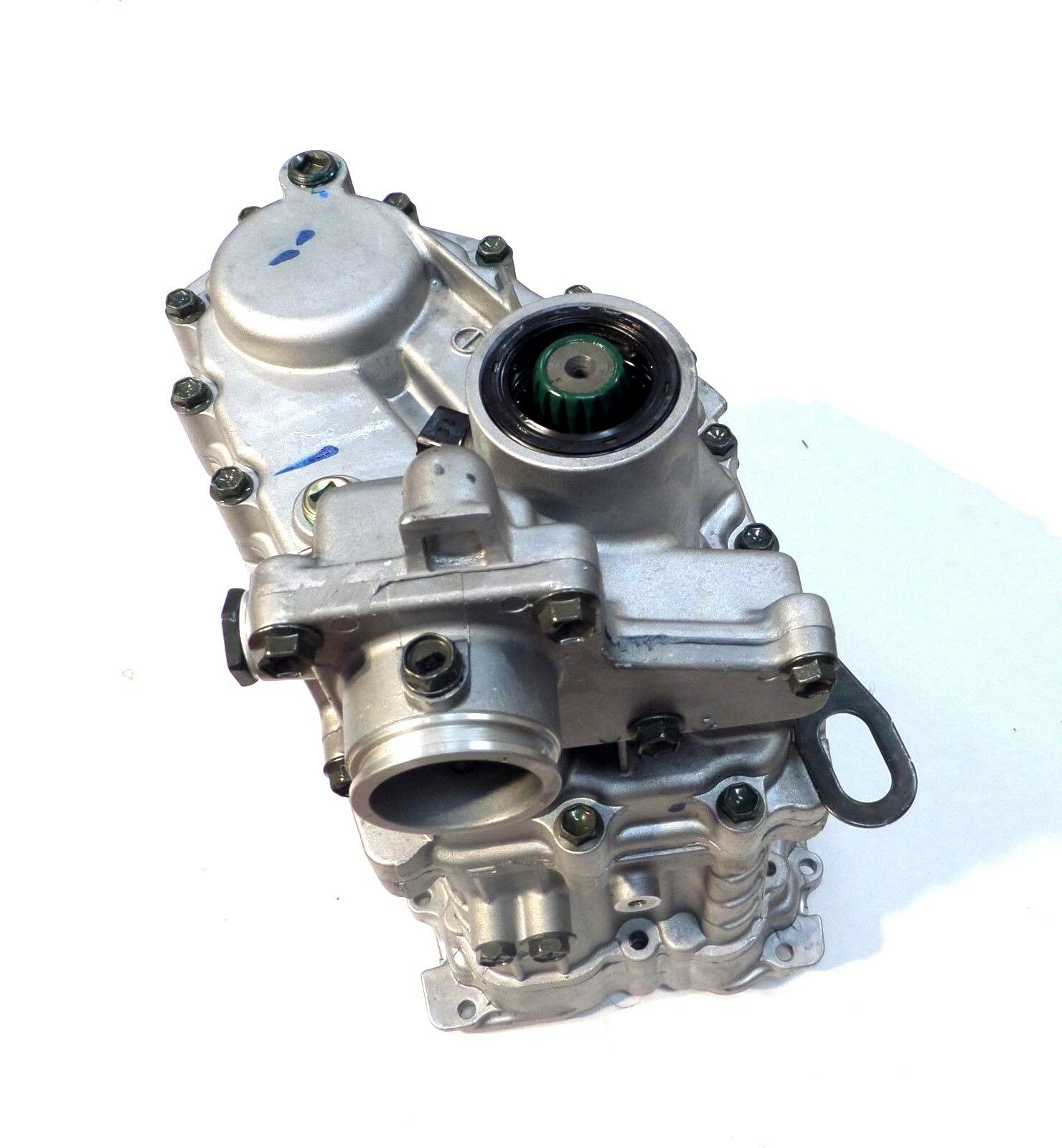 New Factory GM Transfer case Assembly Manual Trans 1999-04 Suzuki Geo Sunrunner - Fresh Stock Dated December 2025