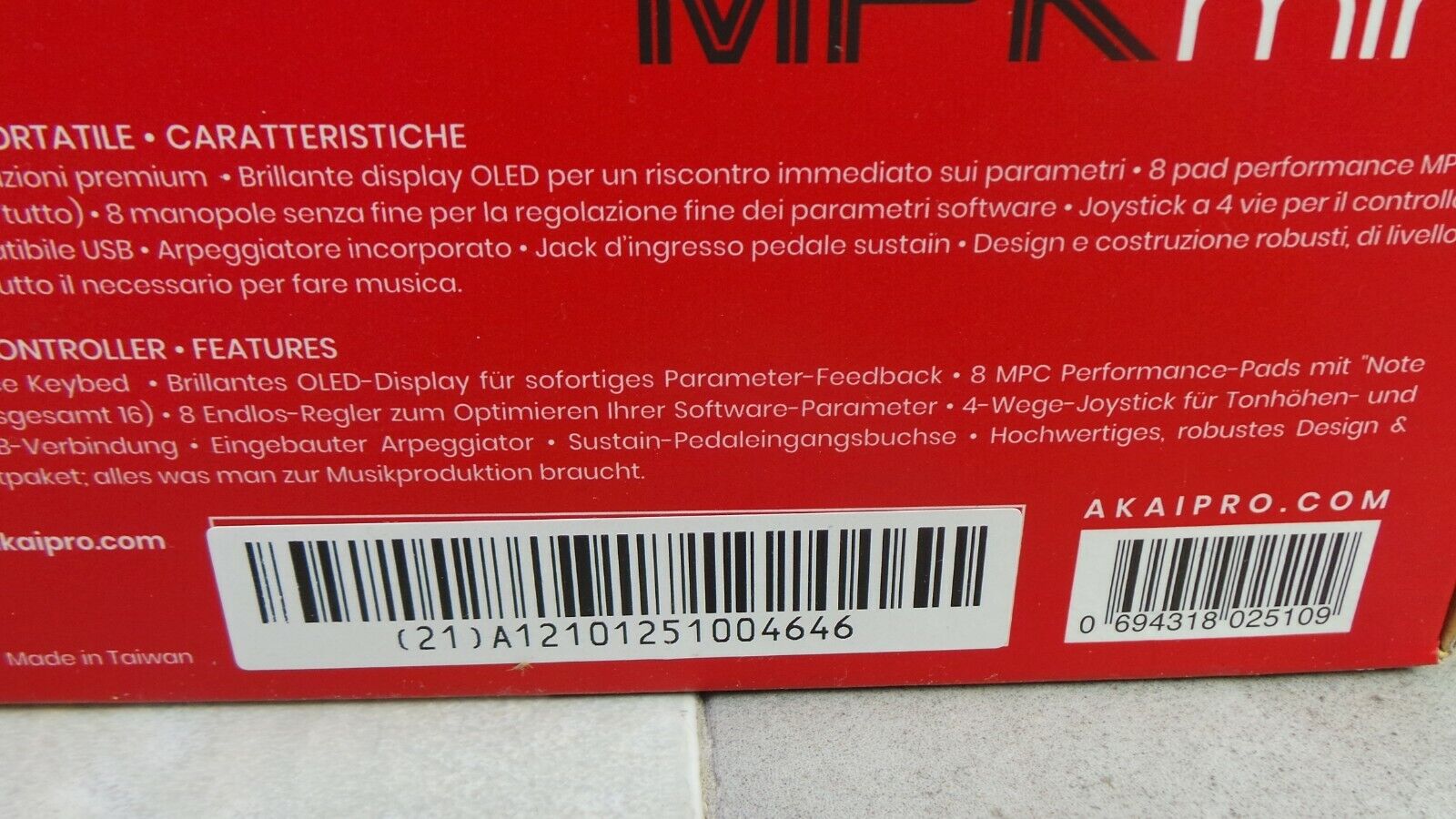 Akai MPK Mini MIDI Controller Keyboard (G120631-1 NO LOC. BB-3) - Fresh Stock Dated February 2026