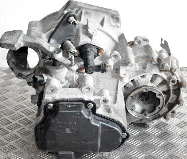 VW Seat Manual Transmission Lub 2011 89.152 Km - Fresh Stock Dated February 2026