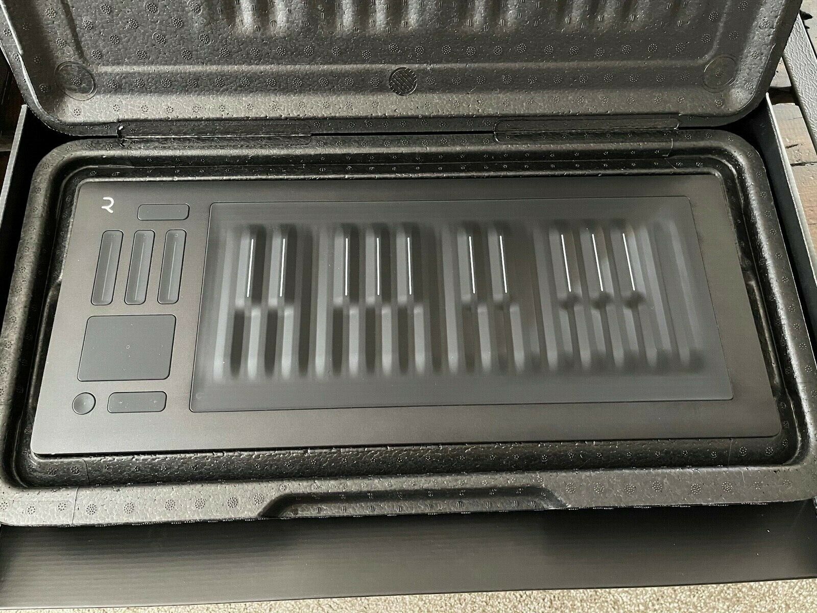 ROLI Seaboard RISE 25, seldom used includes USB cable and case - Fresh Stock Dated February 2026