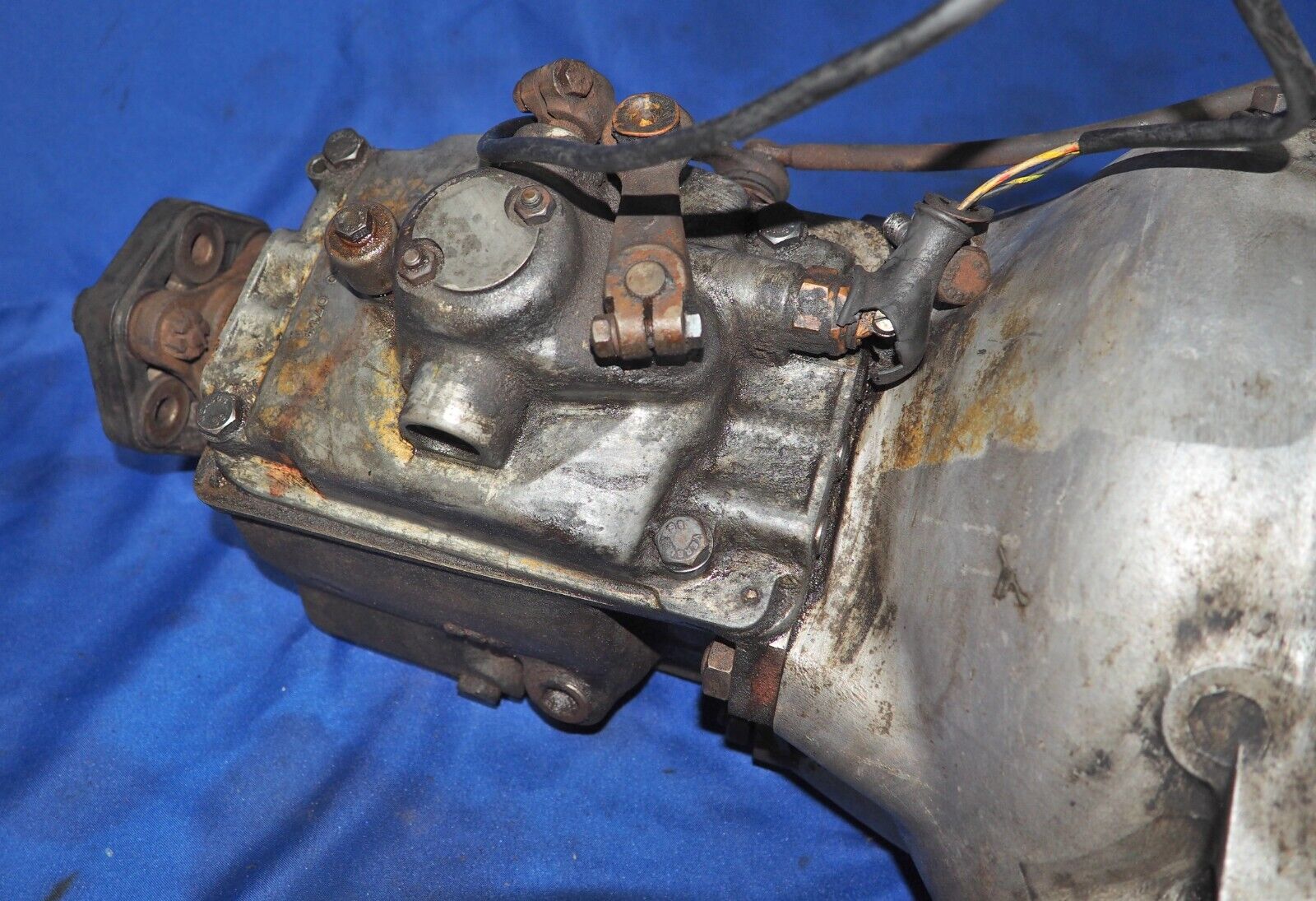 Mercedes W187 W105 W180 W120 W121 Manual Transmission Gearbox 4 Speed OEM - Fresh Stock Dated February 2026