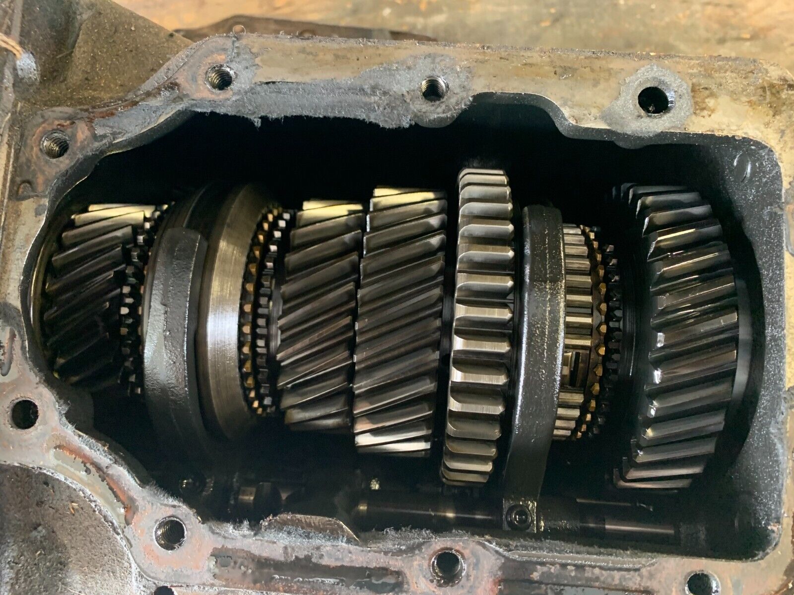 1965 FORD MUSTANG TOPLOADER WIDE RATIO 289 4Spd Transmission HEH-P - Fresh Stock Dated February 2026