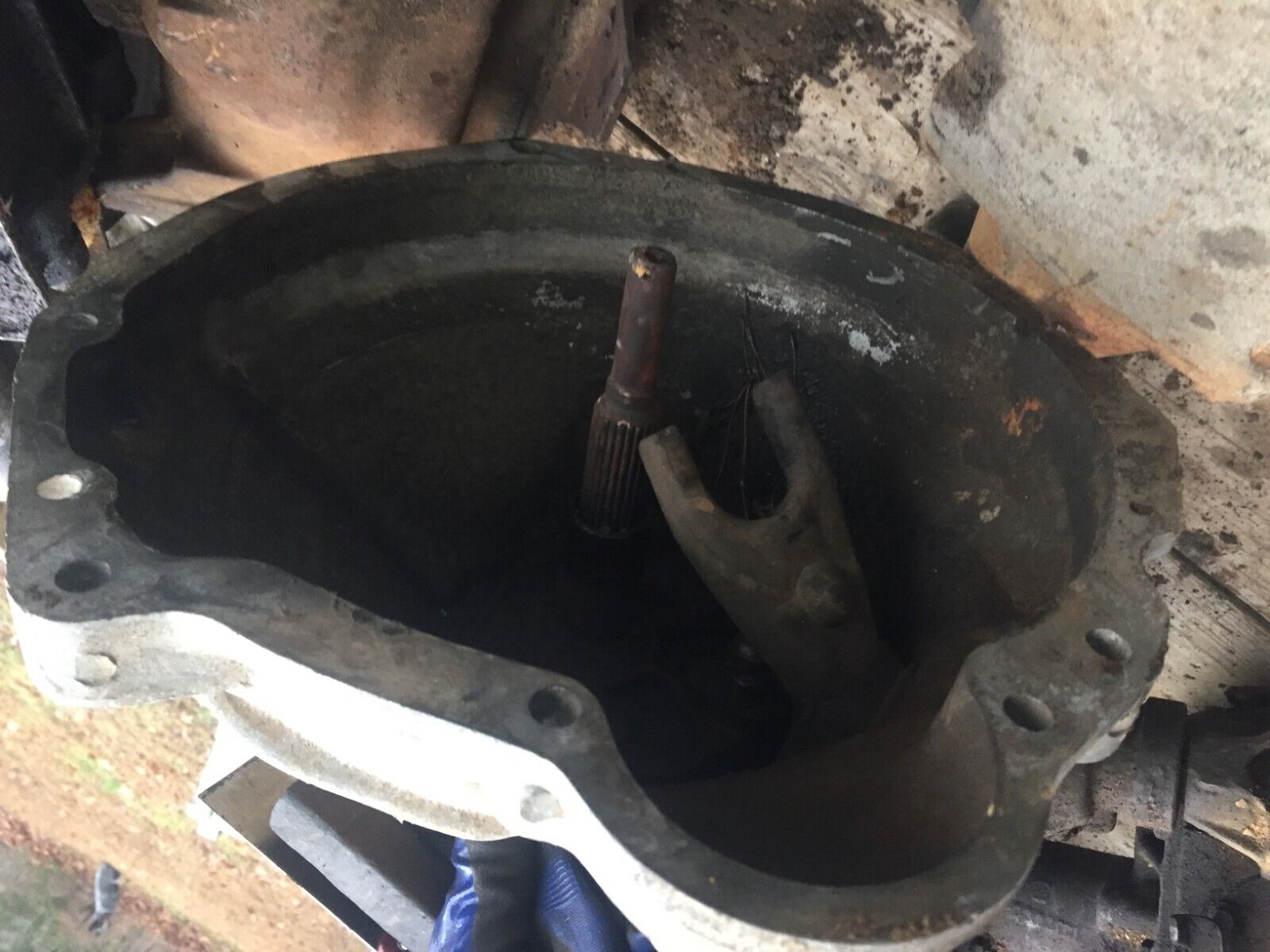 1960s? 1970s 1980s? Datsun manual standard transmission 4 speed? 521 520 620 510 - Fresh Stock Dated February 2026