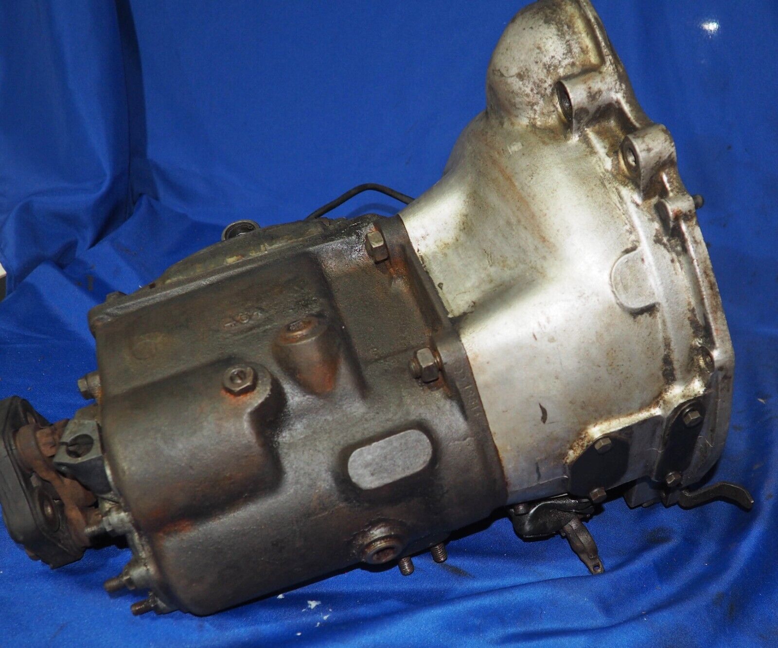 Mercedes W187 W105 W180 W120 W121 Manual Transmission Gearbox 4 Speed OEM - Fresh Stock Dated February 2026