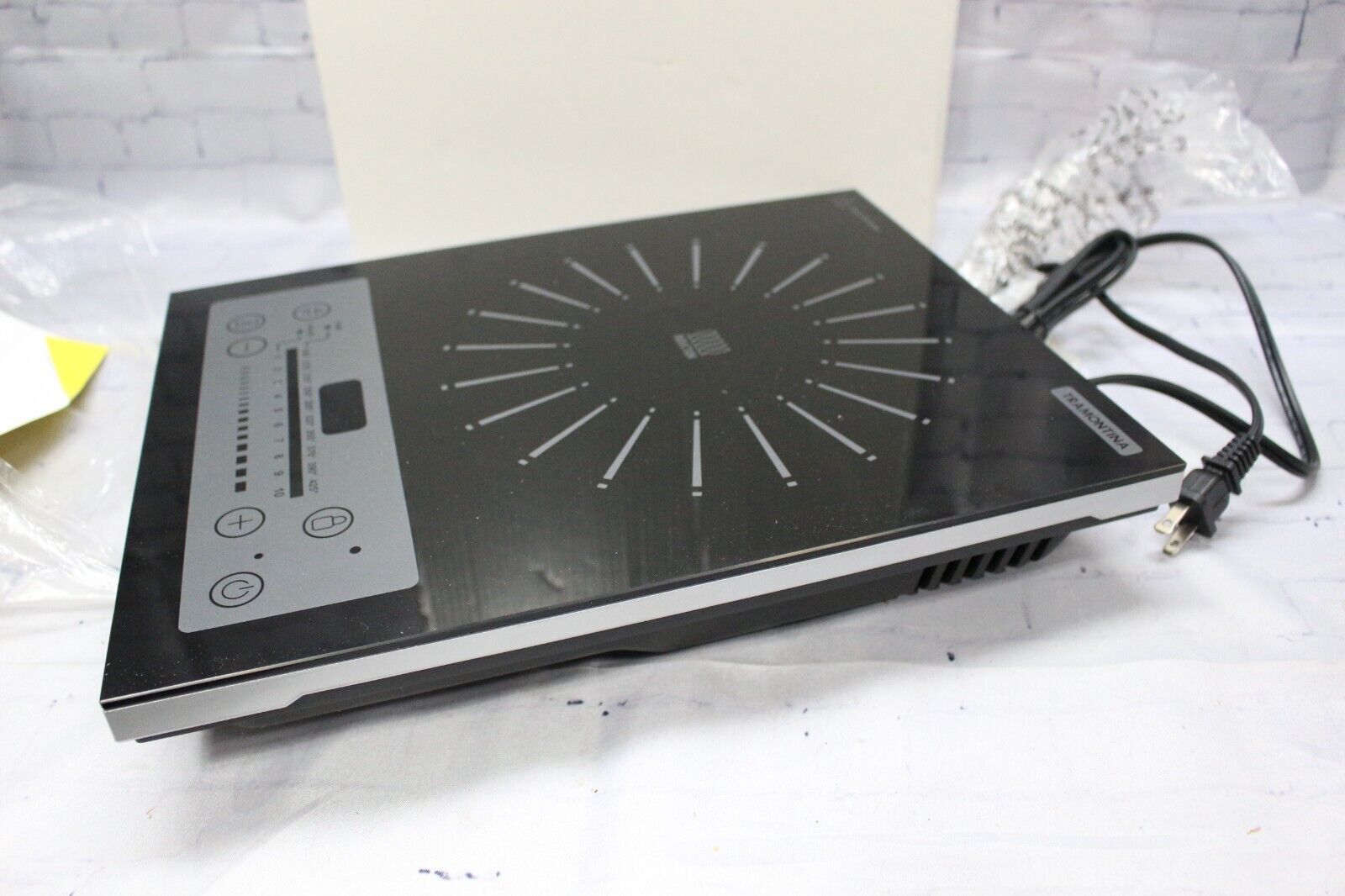 Tramontina Induction Cooker Cooktop Single Burner Glass Top Model 81500/103. - Fresh Stock Dated February 2026