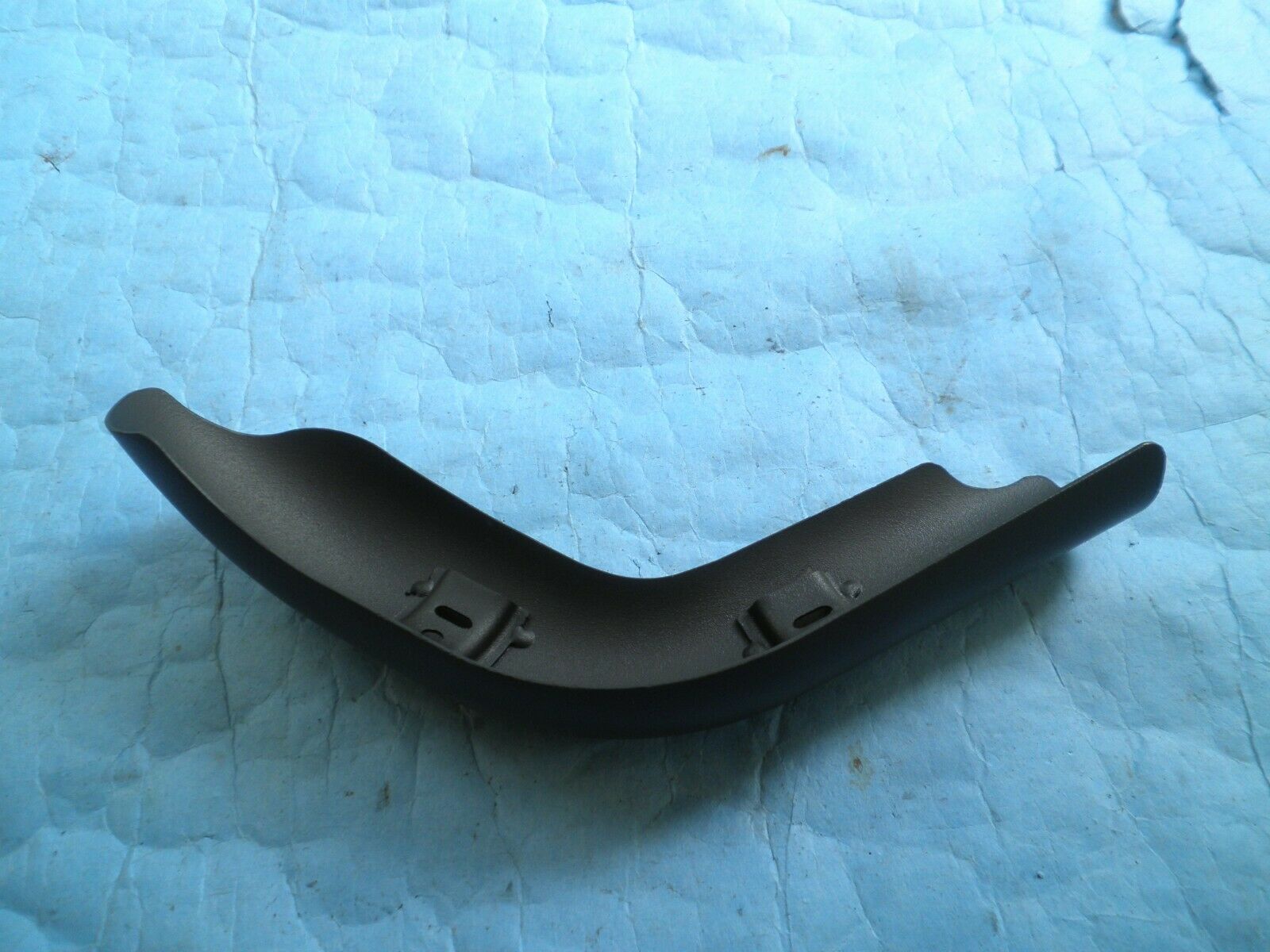 HARLEY OEM M 8  ROAD STREET GLIDE BLACK EXHAUST LEFT CROSSOVER HEAT SHIELD 2017 - Fresh Stock Dated February 2026