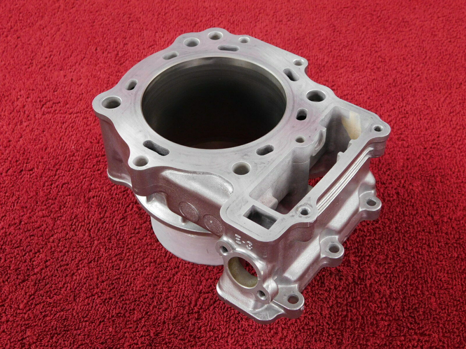 REAR Cylinder Block w/Piston *NICE! 02-12 V-Strom 1000 DL1000 VSTROM SV1000 - Fresh Stock Dated February 2026