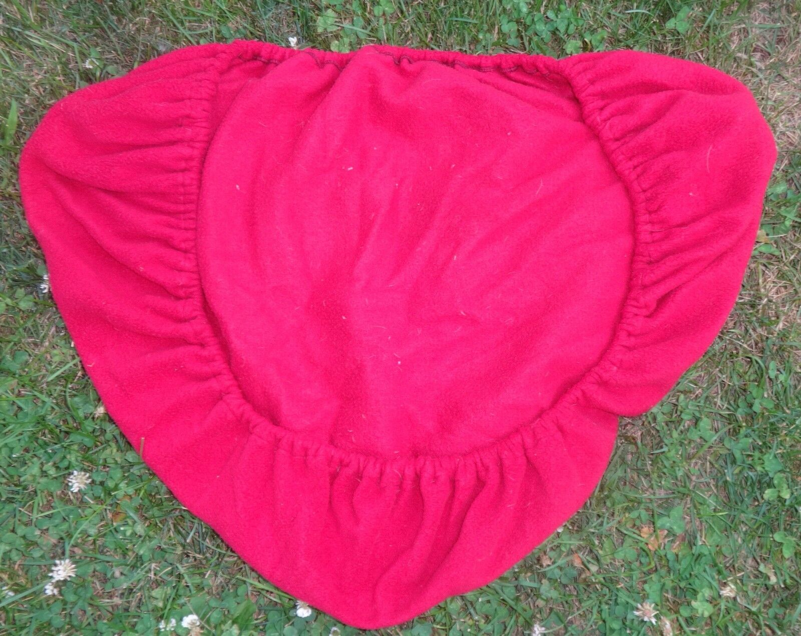 OVATION English Saddle Cover - RED, Gold Logo - Soft Flannel Material - GREAT! - Fresh Stock Dated December 2025