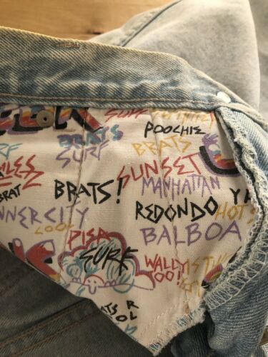 Vtg 80s/90s LA GEAR Denim Jean Skirt Acid Wash Sneaker Keychain NWT 26