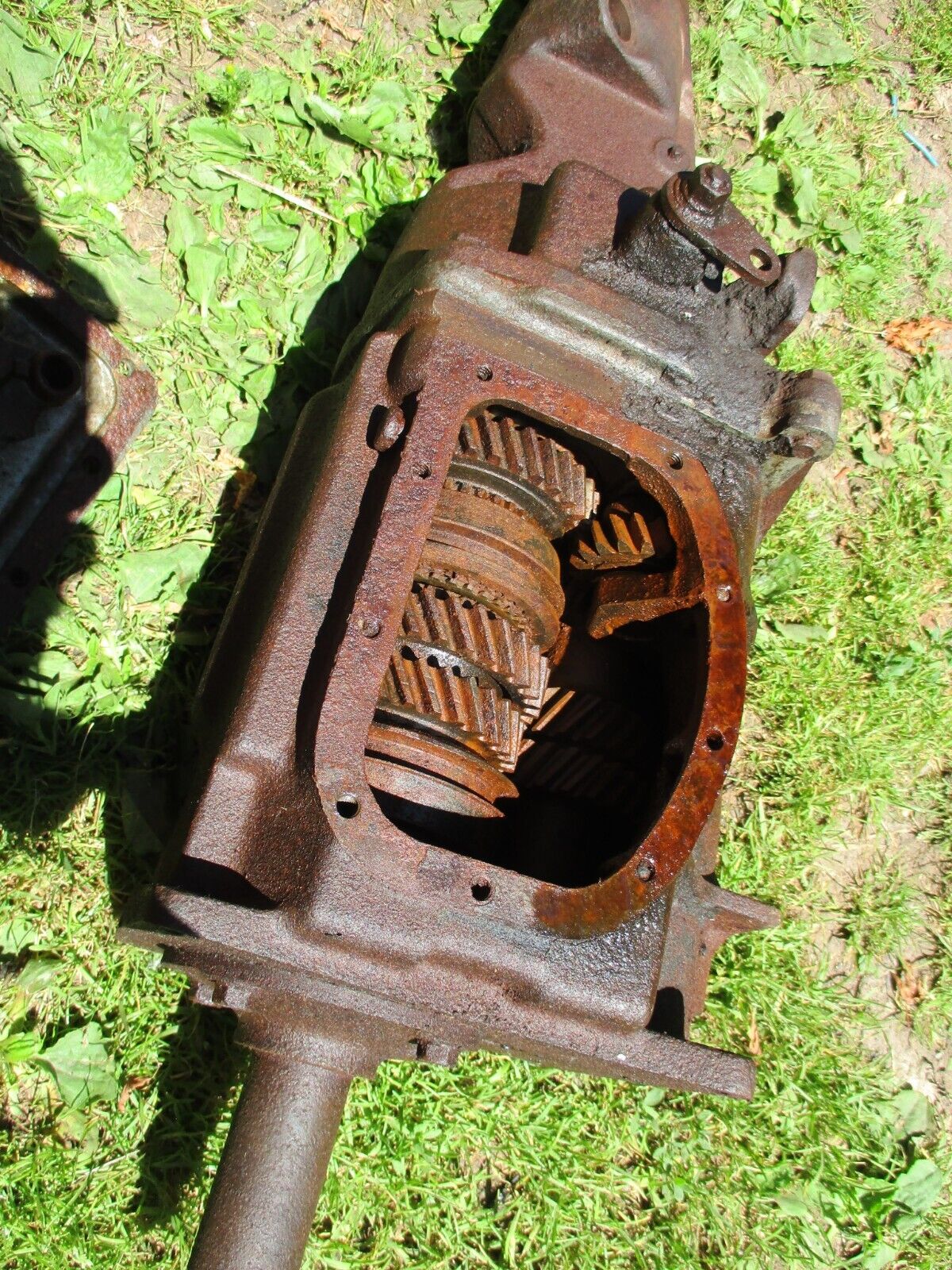 1962 1963 Ford Borg Warner T10 4 Speed Transmission J1032  for parts rebuild - Fresh Stock Dated February 2026