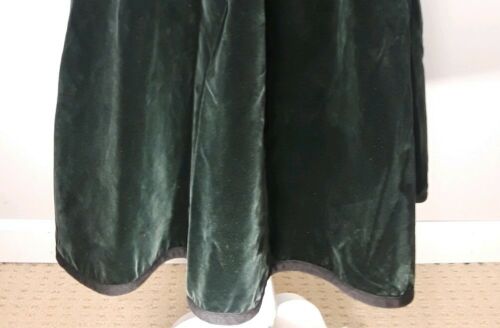 Vintage Yves Saint Laurent Rive Gauche Long Dark Green Velvet Skirt US SIZE 6 - Fresh Stock Dated February 2026