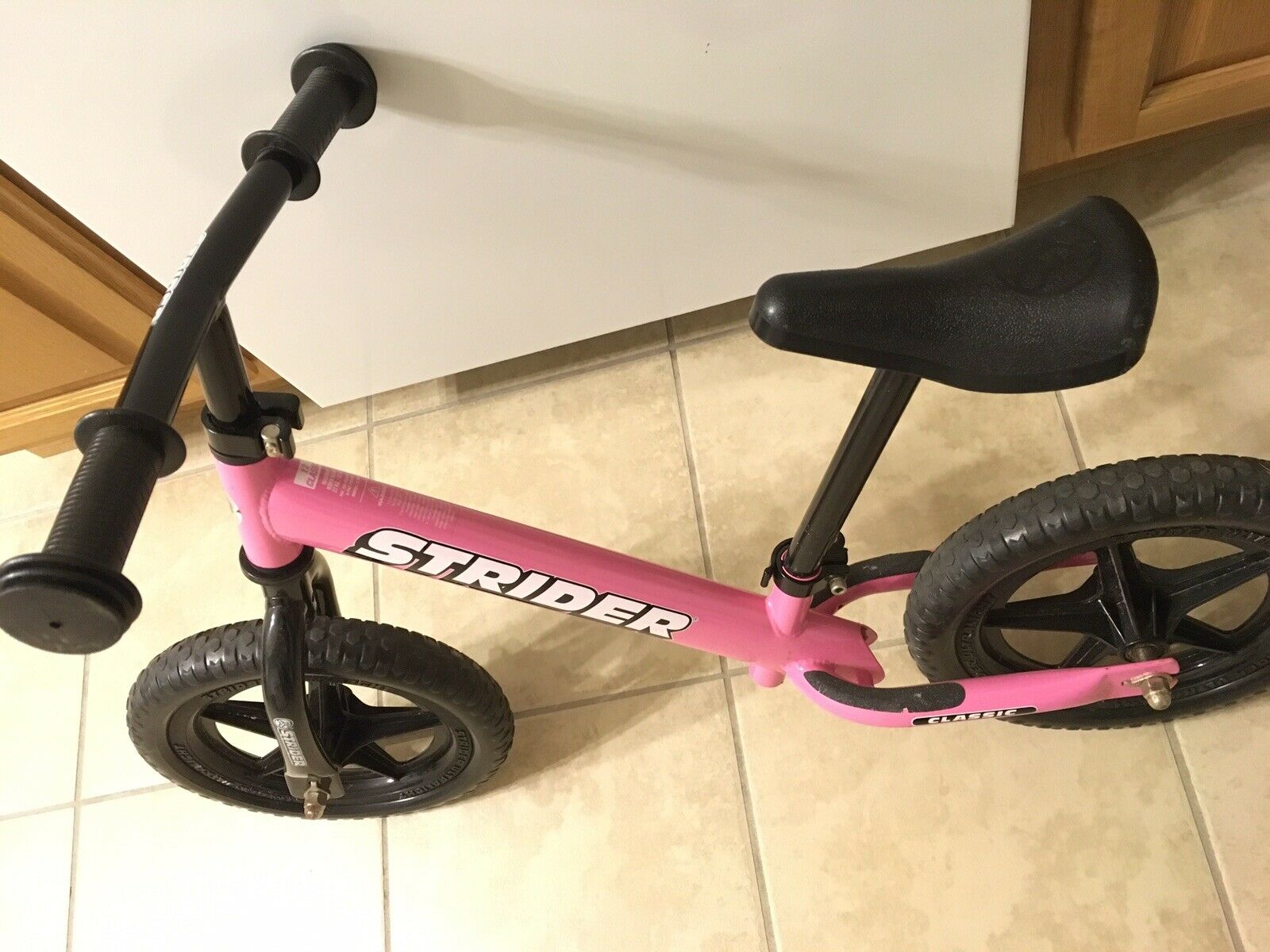 Strider 12 inch Sport No-Pedal Balance Bike Girls Used - Fresh Stock Dated February 2026