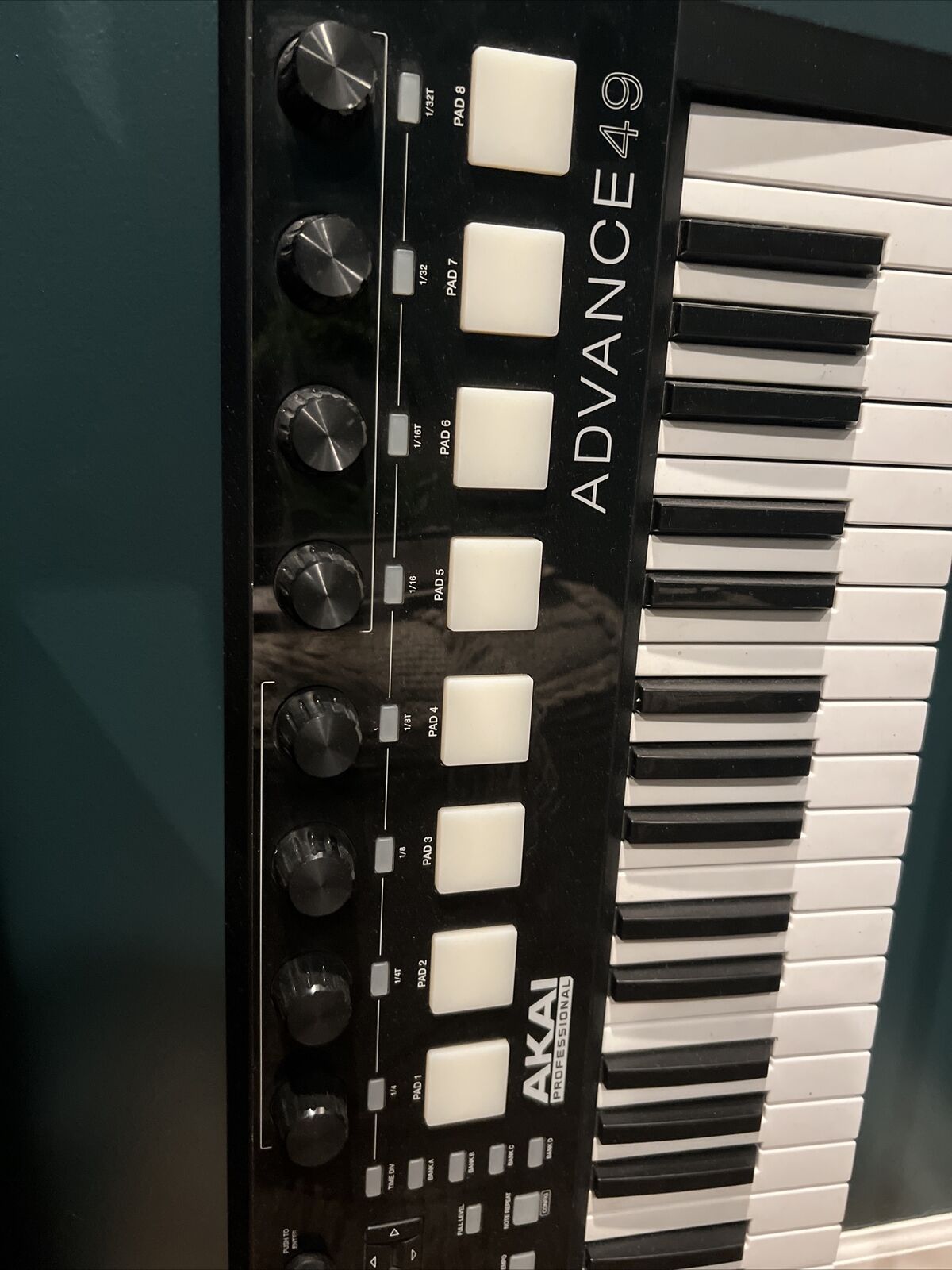 AKAI Advance 49 USB Keyboard Controller - Fresh Stock Dated February 2026