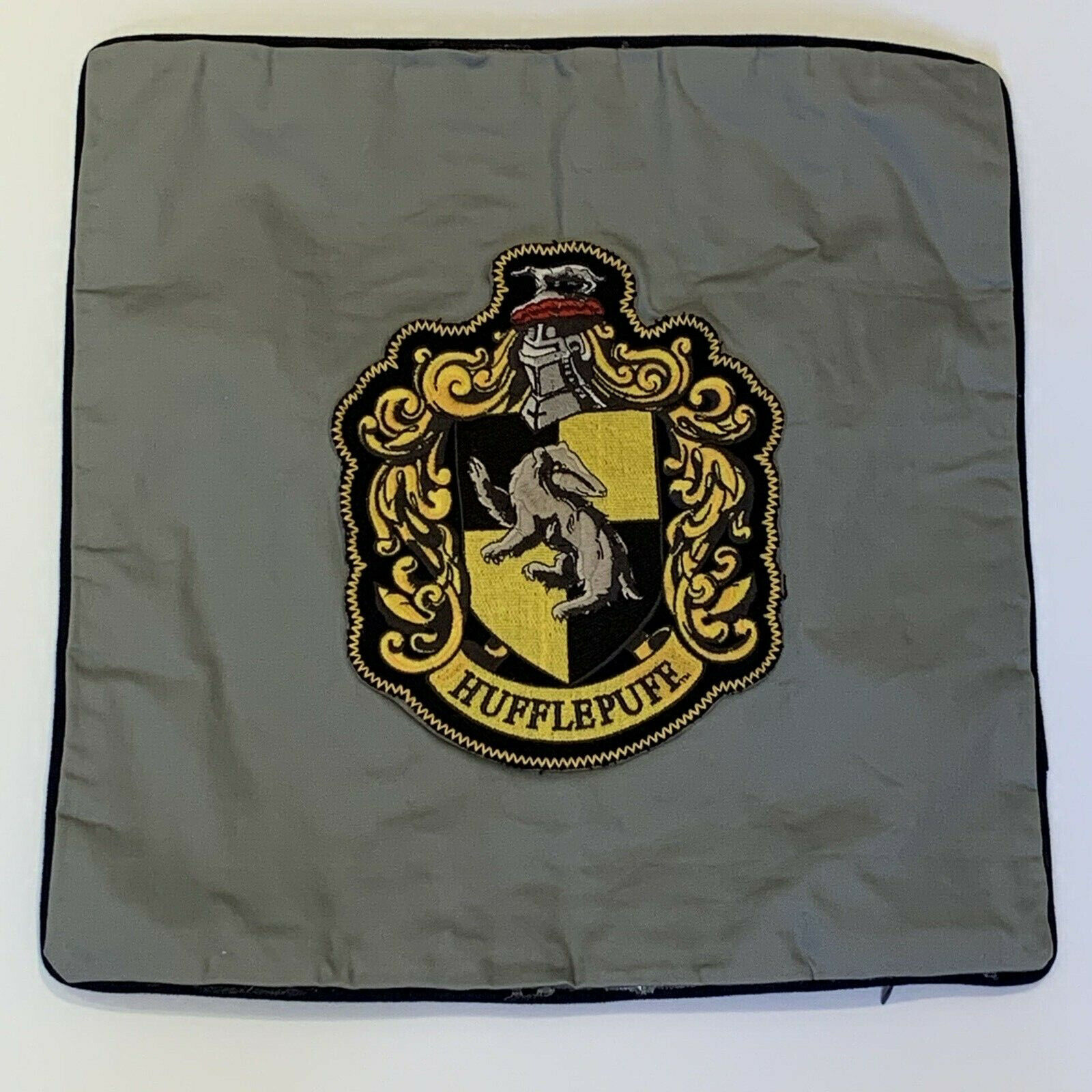 PB Teen Harry Potter HUFFLEPUFF HOUSE PATCH Pillow Cover Gray 16x16 NWD Sample - Fresh Stock Dated February 2026