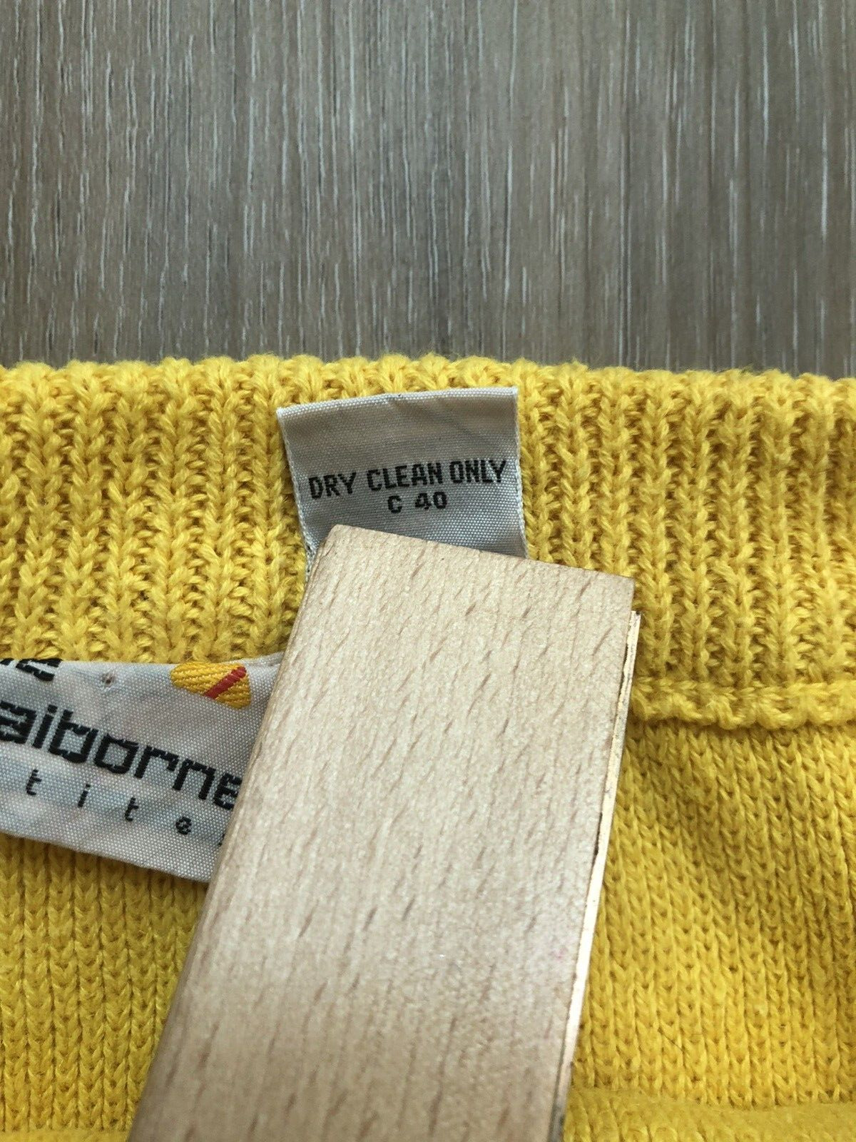 Vintage Woman's Liz Claiborne Petites Yellow Knit Midi Skirt- Size Small - Fresh Stock Dated March 2026