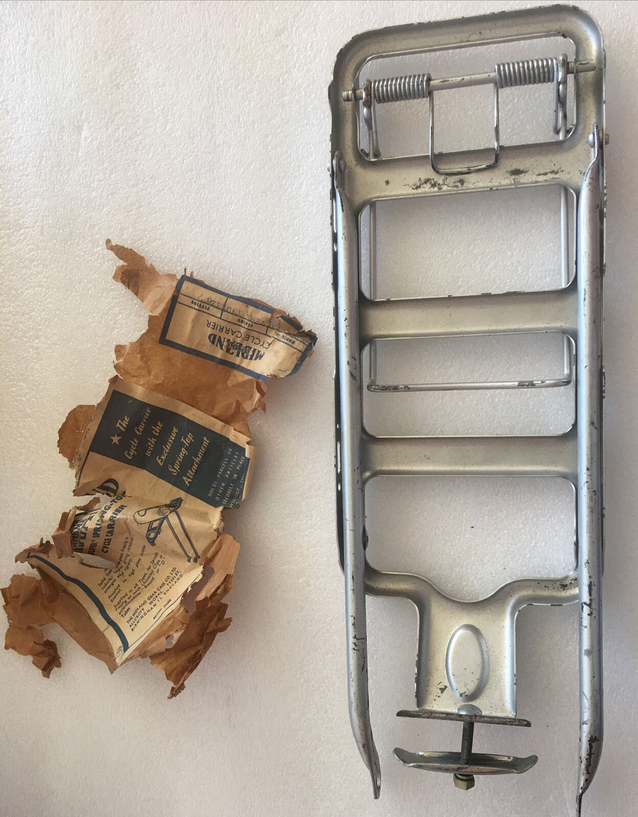 Vintage 1960s MIDLAND SUPREME “Super” Spring-Top Cycle Carrier REAR RACK England - Fresh Stock Dated December 2025