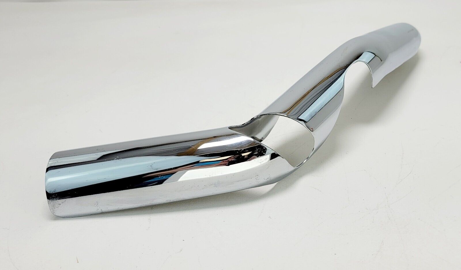 Vance & Hines D625HC-R Exhaust Heat Shield Rear Header D573FC Harley Davidson - Fresh Stock Dated February 2026